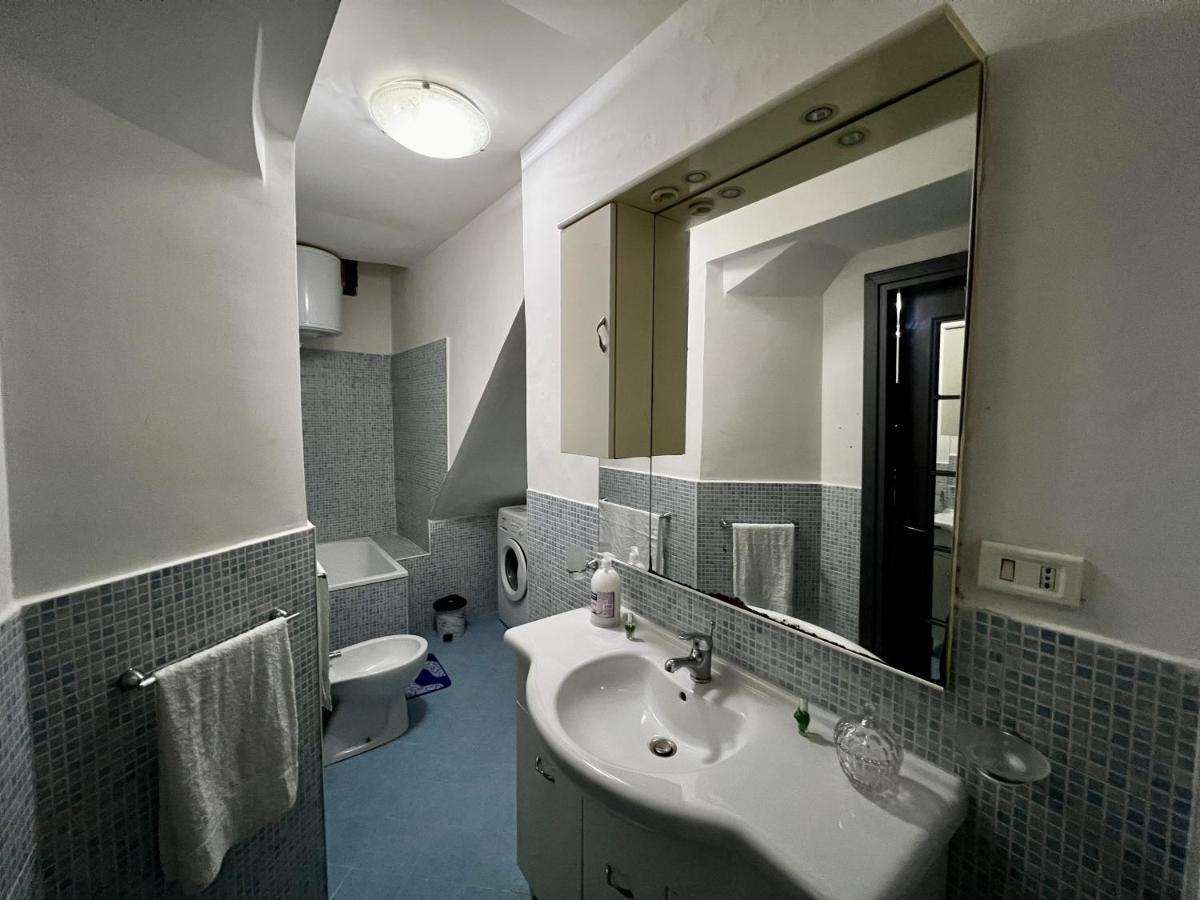 Villa Centro Storico Family Flat à Naples Extérieur photo